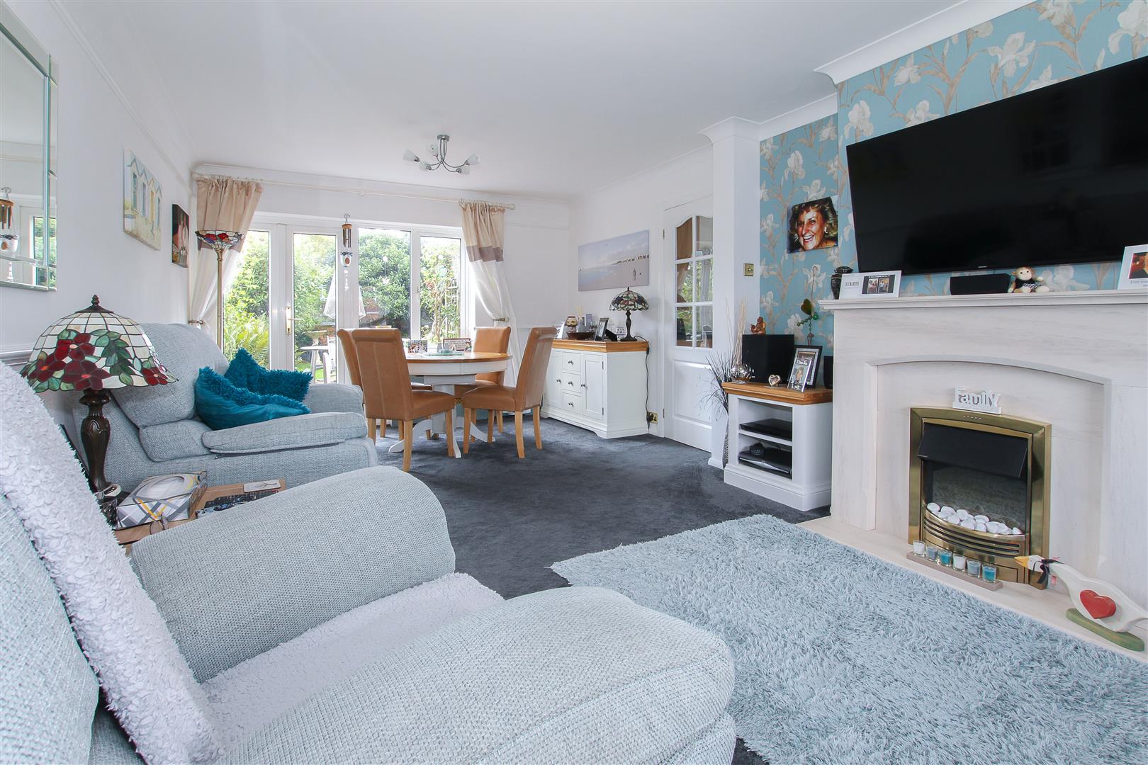 Beehive Chase, Hook End, Brentwood Keith Ashton